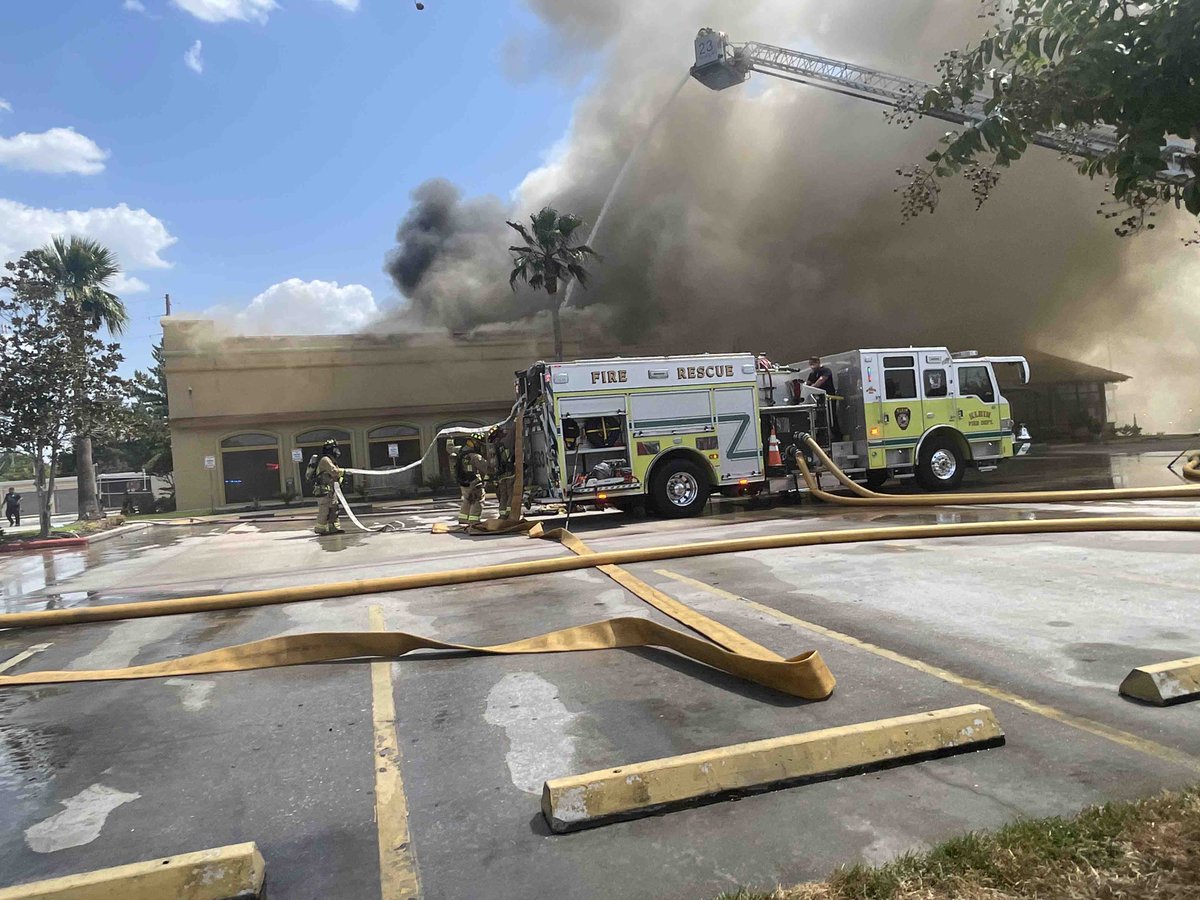 NW_VFD's tweet image. Northwest VFD is currently providing #automaticaid to Klein Fire Department on a commercial fire at 22390 Tomball PKWY. 

Please avoid the area and obey traffic commands if close.

#northwestfire #nwvfd #commercialfire #harriscounty #northwestfirefighters #fire