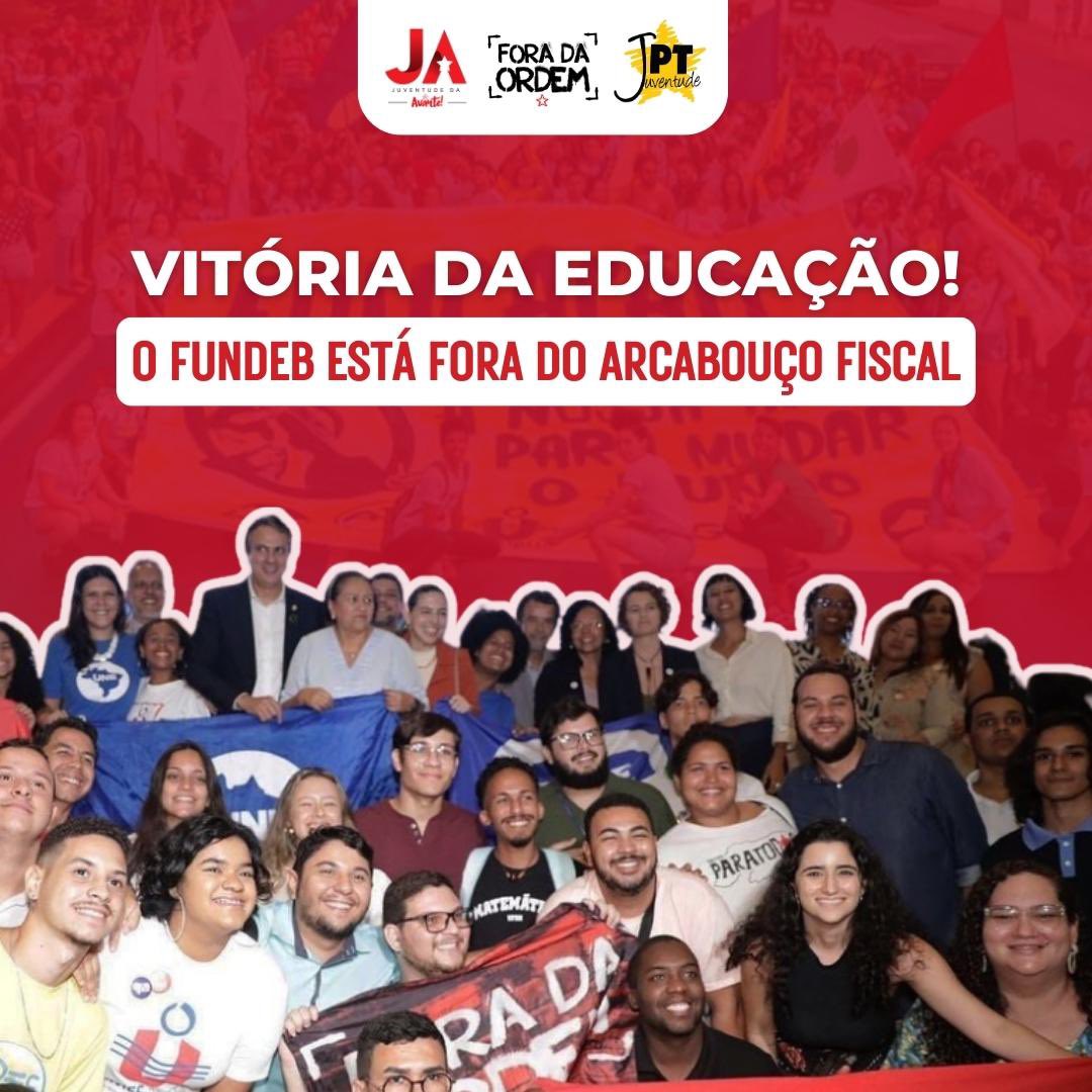 Foradaordembr's tweet photo. NENHUM CENTAVO A MENOS PARA A EDUCAÇÃO! 

O FUNDEB está fora do arcabouco fiscal. Após a pressão dos estudantes e parlamentares, a complementação da União ao FUNDEB não será incluída na nova política fiscal do governo. O fim de qualquer teto para os investimentos na educação é + https://t.co/Mdeoys6aIJ