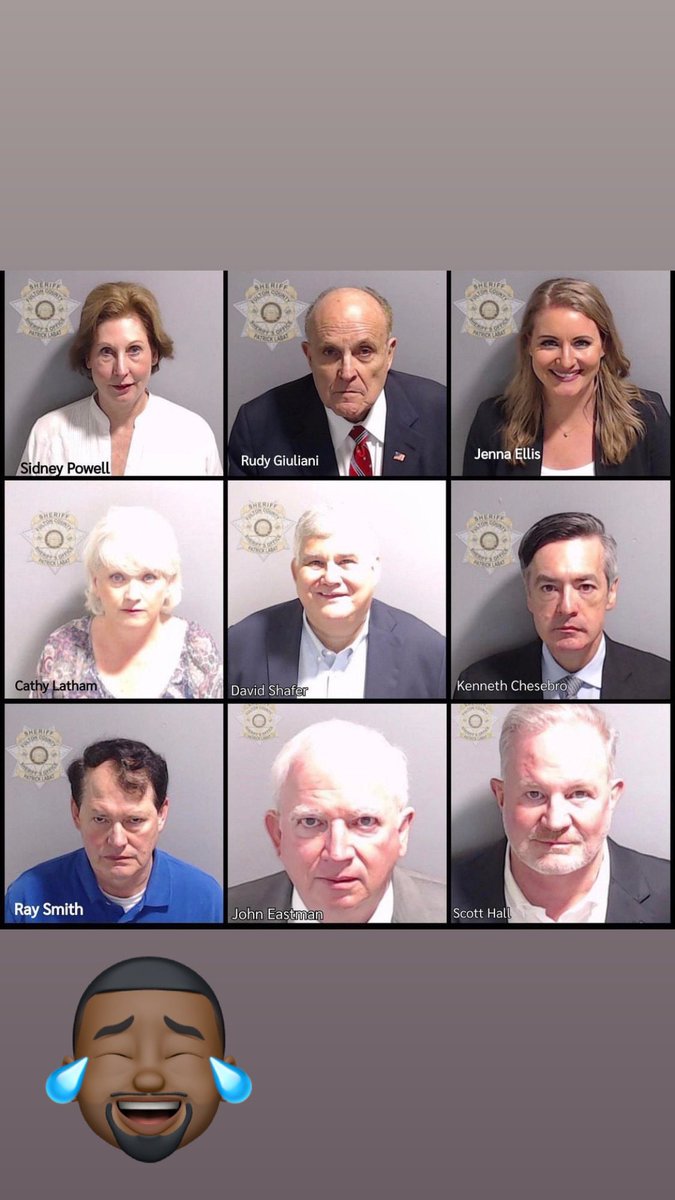 studymybones's tweet image. 😂