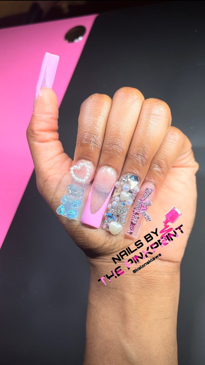 dynialexis's tweet photo. i just be free-styling ๐คฉ.
book w me #gramfam @kalonsklaws on insta ๐ซถ๐ฝ !
#gramblingnailtech #rustonnailtech #latech #ulmonroe https://t.co/IaKrfRp9Wx
