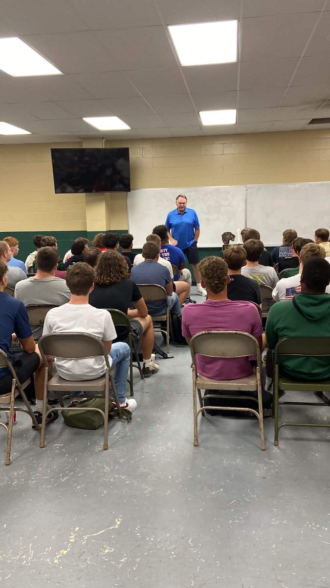 Alma_fball's tweet photo. It was an honor to have @CBSCoachNutt speak to the team today! What a treat for battle of the bone week! He’s got us ready to turn loose! #only1airedale #keepthebonehome one more day! https://t.co/jW7jfYL6oQ