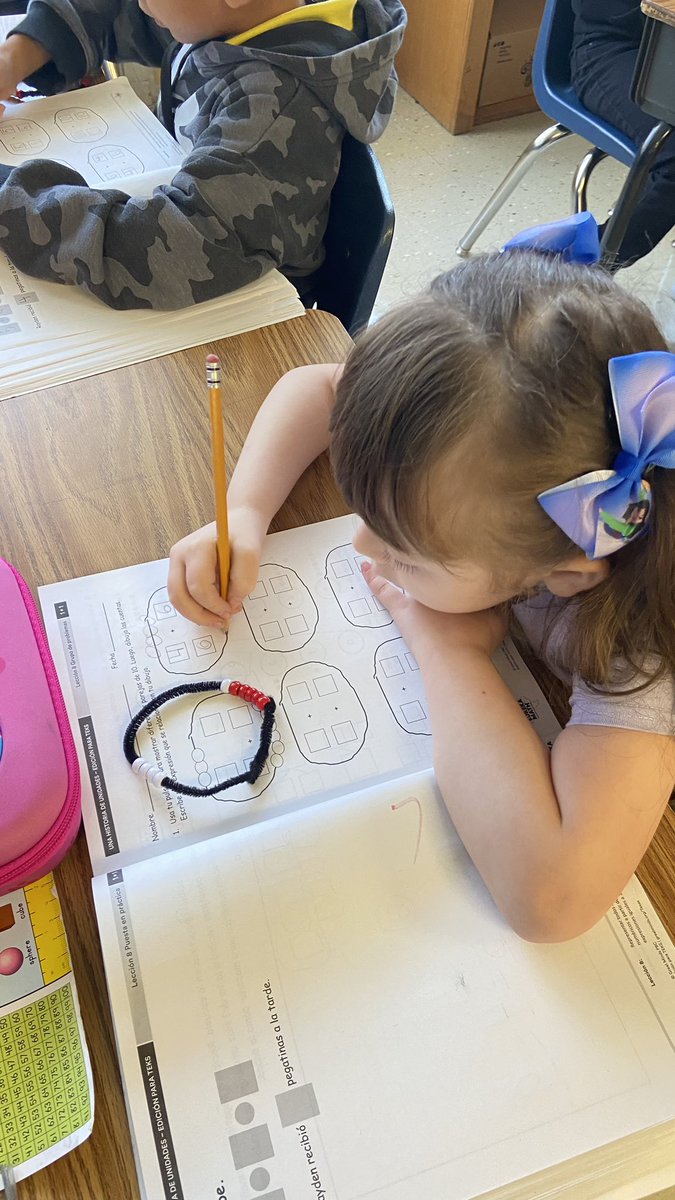 RGCastillo96's tweet photo. Wonderful things are happening in math. Today we made rekenrek bracelets and used them to discover different ways to make 10. 
@eurekamath @AldineISD https://t.co/8wkKPqgJfL