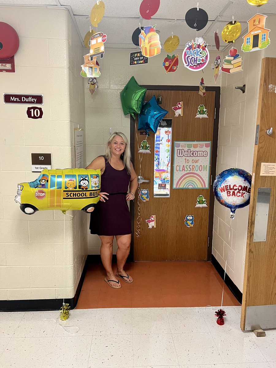 Tried something new tonight!
Such a success !! Open House with kiddies 💙 💚 <a href="/SWSelem/">John Meanix</a>