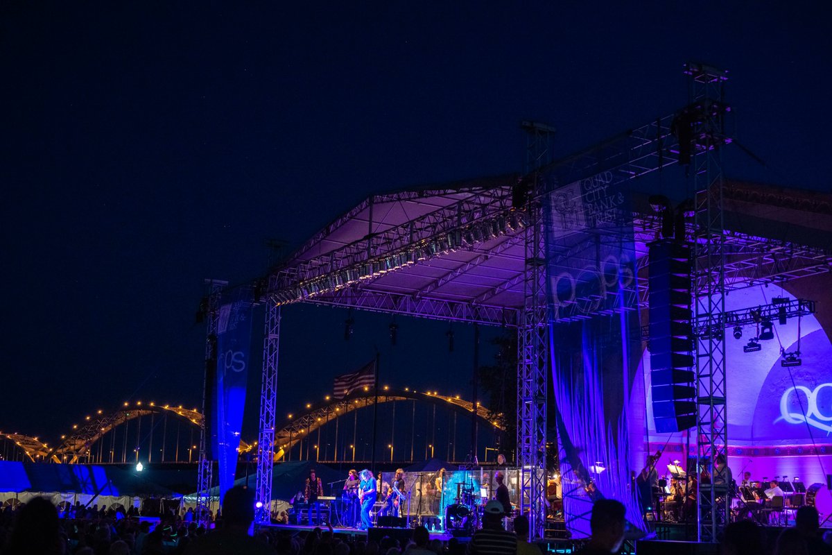 VisitQuadCities's tweet photo. Get ready! The Quad City Symphony Orchestra Riverfront Pops is September 26th! 
Enjoy rich talent through hits by Journey during this annual event!

Details here: https://t.co/NRBRt5z2xT 

Photos courtesy of Evan Sammons

#VisitQuadCities #ThingsToDo #QCSO https://t.co/V9buh4WnfD