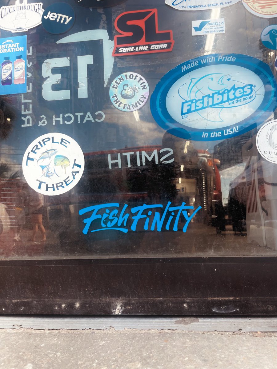 There’s always time for one more cast! 😎 This Vibrant blue is one of our most popular Colors! Join The Movement! 💯

#stickers #customstickers #trout #troutaddicts #saltwaterfishing #redfish #redfishing #flyfishing #viral #fishingdecal #trucksticker #decal #fishing #fishinglife