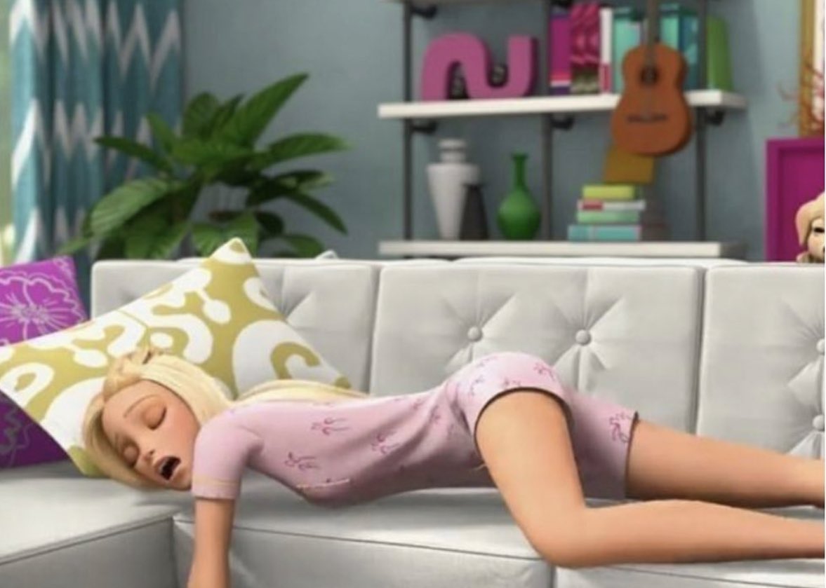 girlscommunityy's tweet photo. “why don’t you text back?”

me: https://t.co/HfYxmhLdjp