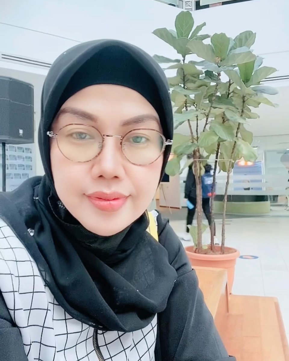 pratiktarifleer's tweet photo. DM nya ku tutup. langsung ke wa aja kalo mau kenalan https://t.co/Q3r6kekwnD