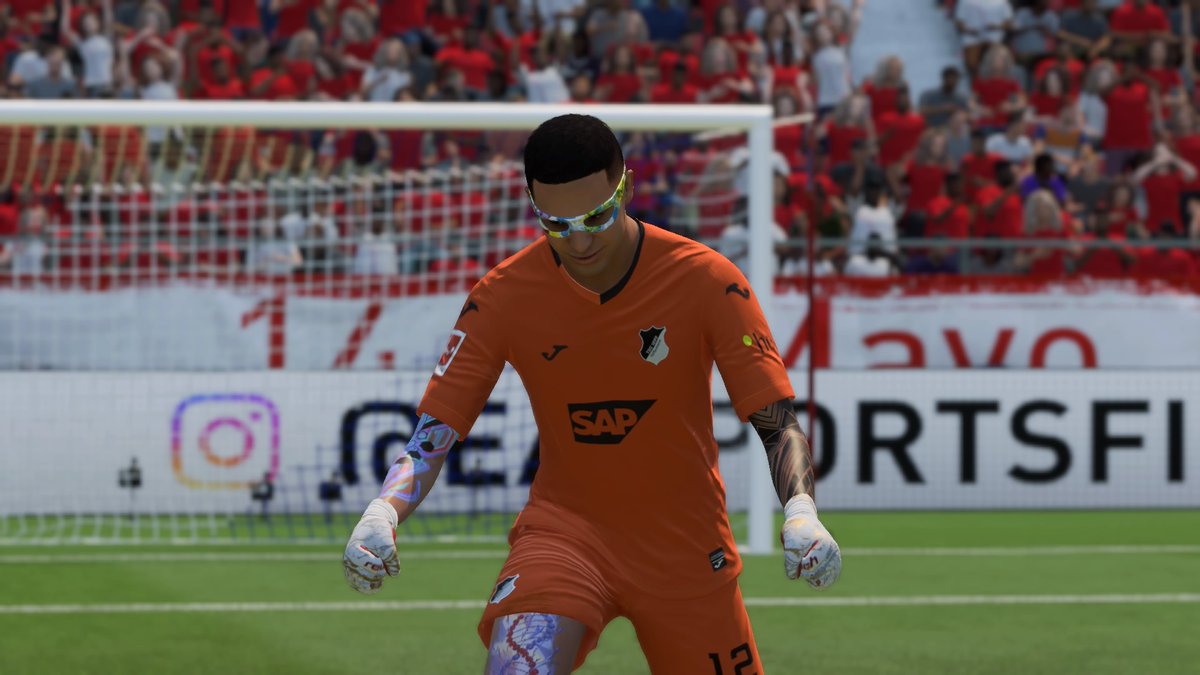 El ignaa tweet media