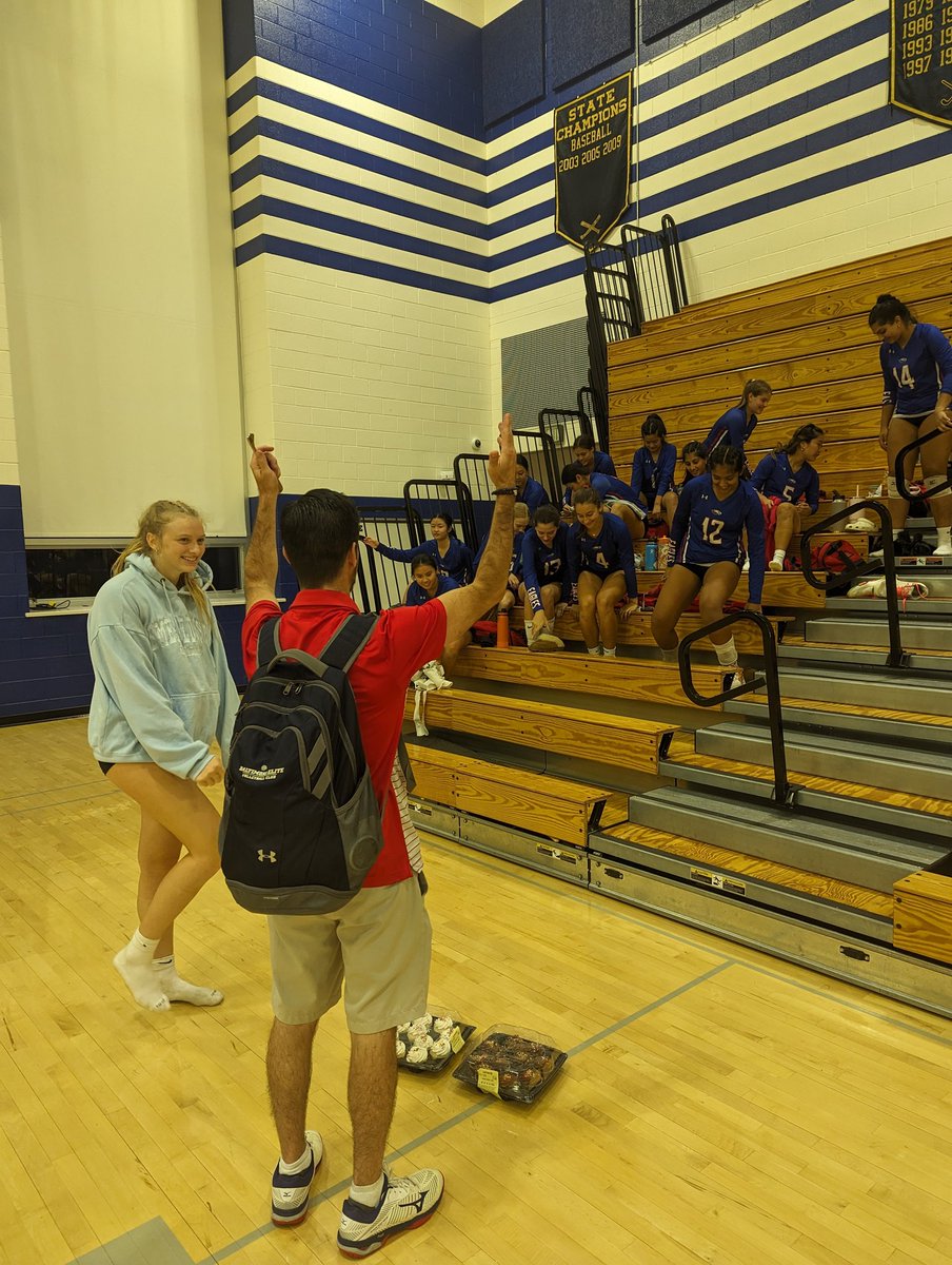 Eagles Volleyball tweet media
