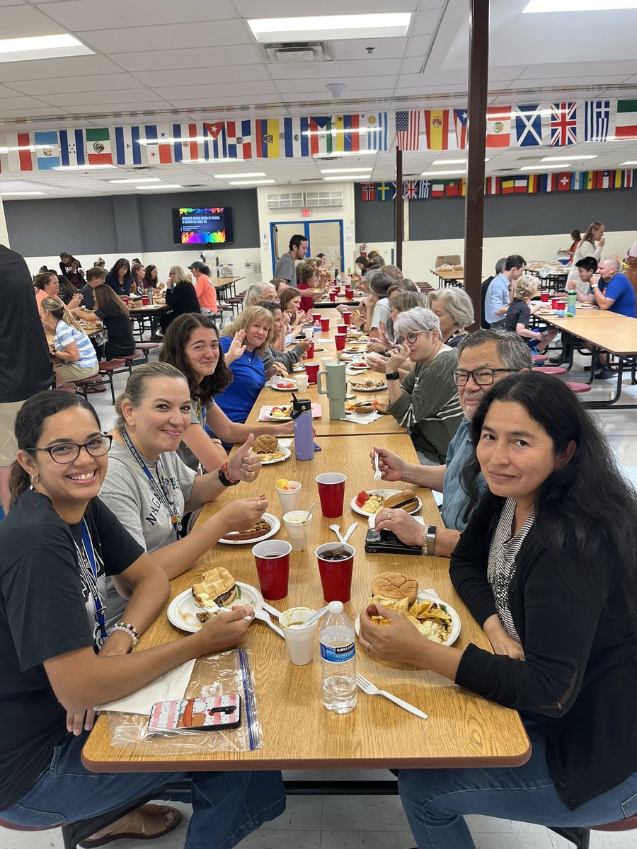 KJoliverWMM's tweet photo. We can’t wait for tomorrow to come! But until then we will celebrate with a cookout complete with staff last names contributions: A-K sides and L-Z desserts! Our staff know how to bring it! #secondsplease @JLSMS_Official https://t.co/13PJ4KUPUa