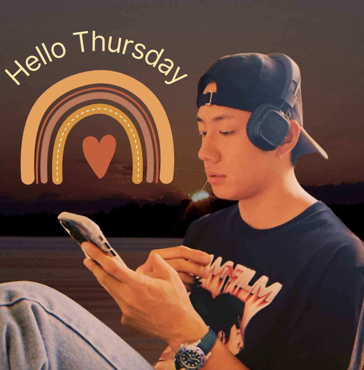 Xtrendth's tweet photo. “ Life is better at the Beach. 
ชีวิตดีขึ้น เมื่ออยู่ที่ทะเล ”

เราย้อนเวลากลับไปไม่ได้ แต่เราเก็บความทรงจำที่ดีได้ 
ต้นทุนในการมีชีวิตที่มีความสุข ไม่ใช่มีเงินมาก 
แต่เป็นการ ที่เรามองทุกอย่างให้สวยงาม
#Xtrendth

“แจม ภาพวินเทจ นะวันนี้” ❤️

#JamFilm_inFINity #แจมฟิล์ม #JAMFILM https://t.co/xw24bhpLqc
