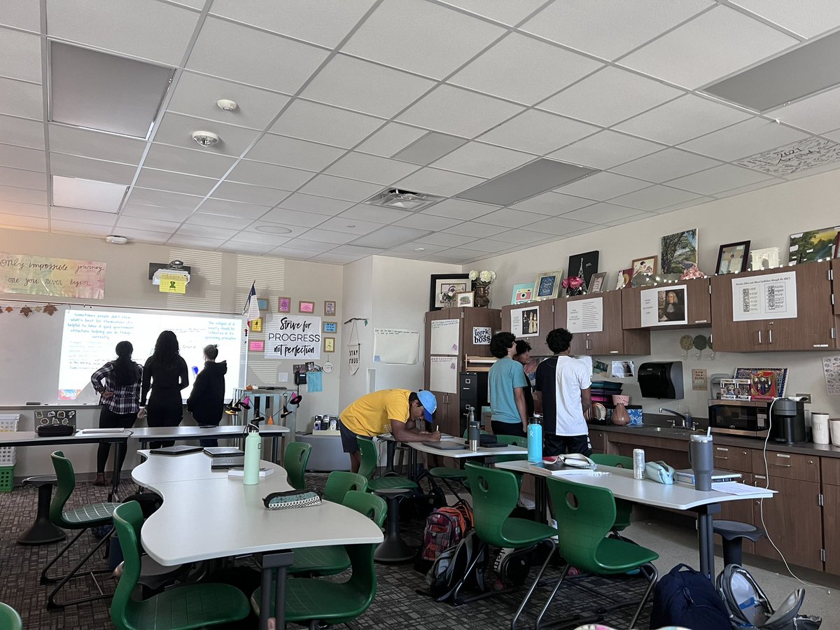 AmStudLions's tweet photo. After a week of whole class skills practice on art analysis, visual arguments, and HIPP, our #AmStuds grouped up for stations about Puritan ideals and argued whether their legacy continues today @FISDAdvAcad #rhsroar https://t.co/A5ec5vXp2G