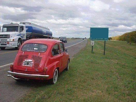 POR FAVOR LEAN ESTO ME MORÍ DE LA RISA!! JAJAJAJAJAJAJA
...
El Sábado a la madrugada, venía por la ruta 11 desde Corrientes hacia Formosa y, como era de esperarse, mi pobre y destartalado FIAT 600 se rompió. Me tiré a la banquina esperando que alguien me auxiliara y a los 10