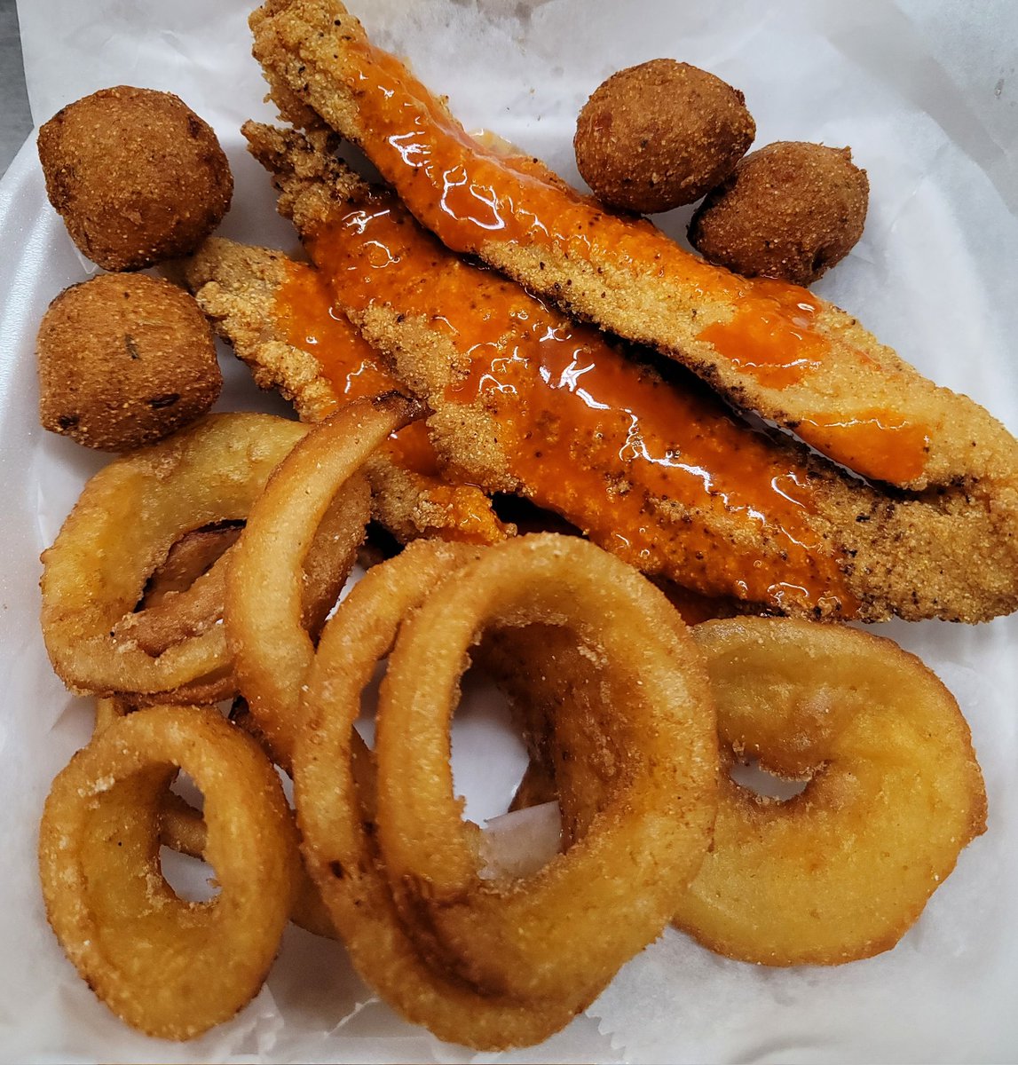 Pattons_Alcorn's tweet photo. Yup, it's on deck! 
#Catfish #Pattons #Alcorn https://t.co/4i3l6zbeir