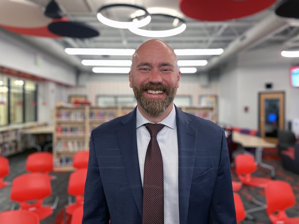 SOCSD (@southorangetown) on Twitter photo SOCSD proudly welcomes Paul Frisch as <a href="/Tappan_Zee_HS/">Tappan Zee High School</a> Assistant Principal! The Board of Education appointed Frisch to the position at tonight's special meeting, effective September 25.
Read the complete announcement: blogs.socsd.org/2016socsd/2023… SOCSD proudly welcomes Paul Frisch as <a href="/Tappan_Zee_HS/">Tappan Zee High School</a> Assistant Principal! The Board of Education appointed Frisch to the position at tonight's special meeting, effective September 25.
Read the complete announcement: blogs.socsd.org/2016socsd/2023…
