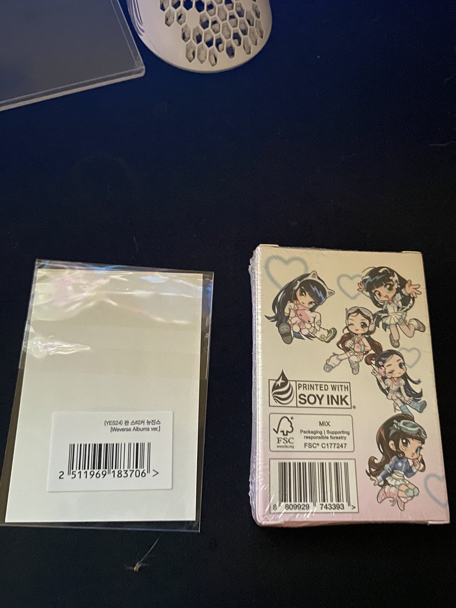 imchuuni's tweet photo. wts lfb newjeans ph #chuunisells

SEALED newjeans get up weverse album Ver. B (with Yes24 pob stickers) 
~ 350 + pf &amp; sf

~reply or dm to claim
~prio payo
~on hand
~sealed

# wts lfb wtb pc haerin hanni danielle hyein minji newjeans nwjns weverse a b c get up https://t.co/1Y19GSHSvn
