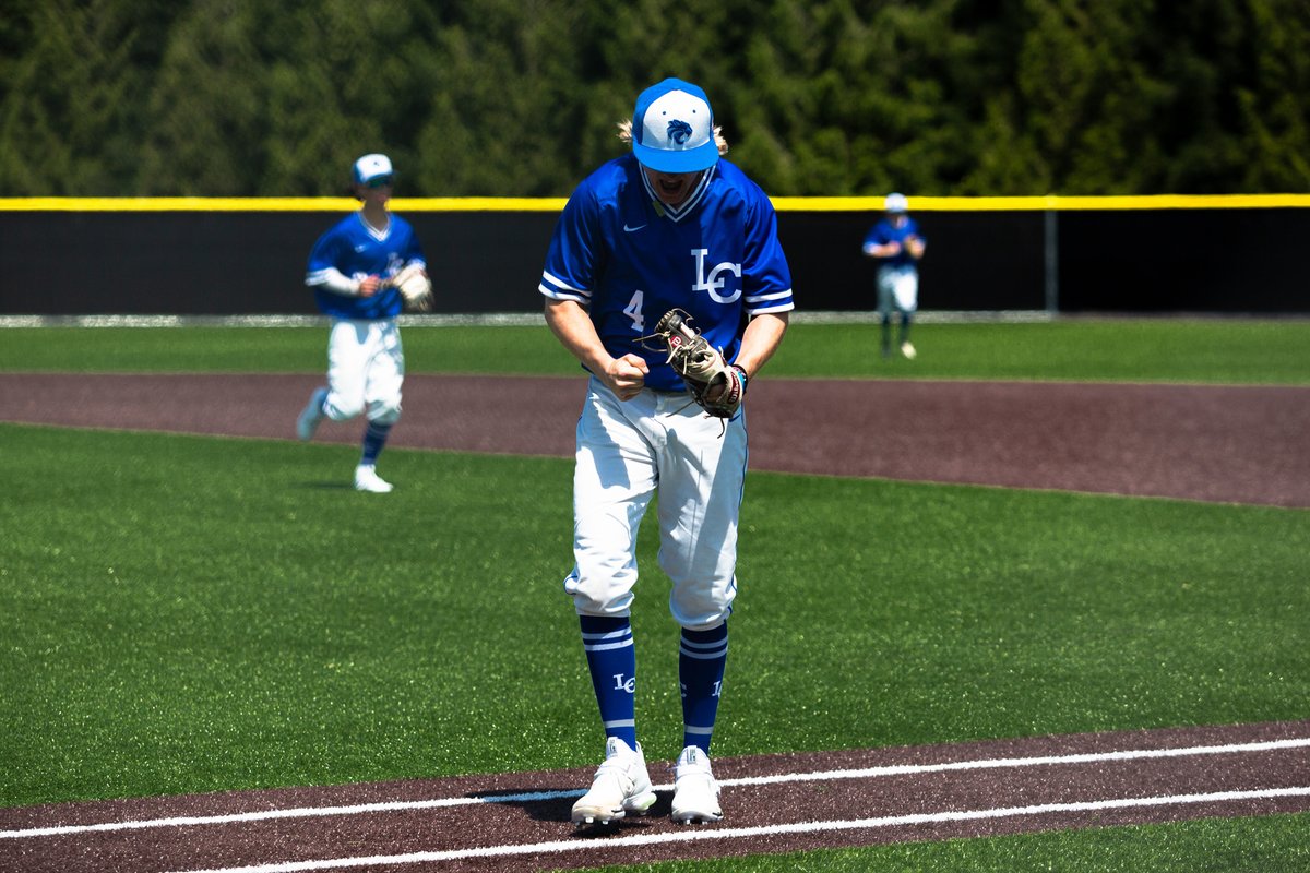 29 local players selected to coaches all-state baseball teams blogs.columbian.com/high-school-sp…