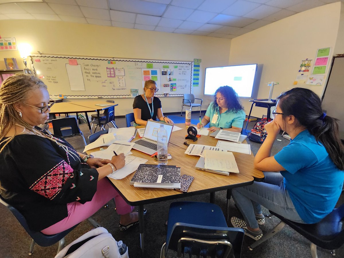 Great collaboration between the 3rd grade ELA team <a href="/GreenwoodKISD/">Greenwood Forest</a>. Ensuring to meet and grow our students through rigorous lessons. <a href="/KleinISD/">Klein ISD</a> #KleinFamily #Promise2Purpose