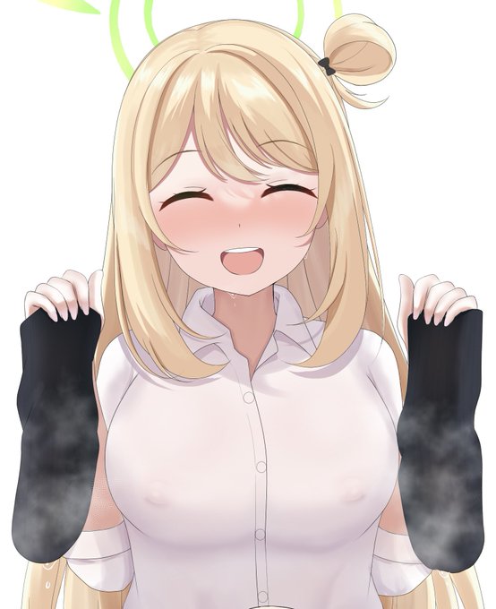 ノノミちゃんの靴下ください 