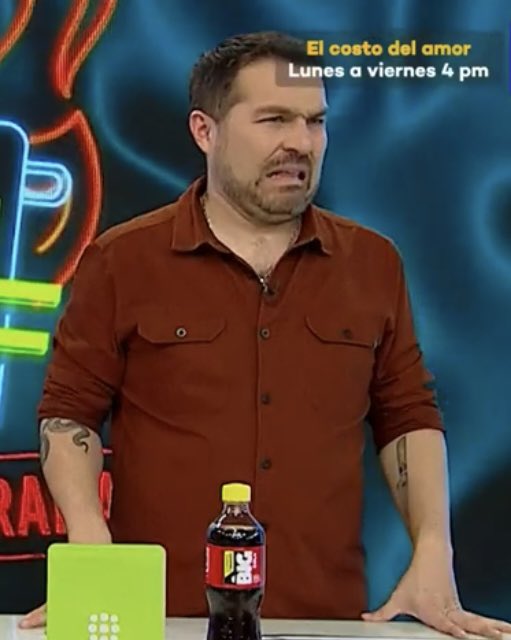 littlepunkcake's tweet photo. #ElGranChefFamososCambiandoVidas
#ElGranChefFamosos
#JosiNoSeVaASentencia
#SigoInvicta
#Herbolaez
#SobrevivireClaroQueSi
#ElRegresoDeYuru https://t.co/x3a4pWEHro