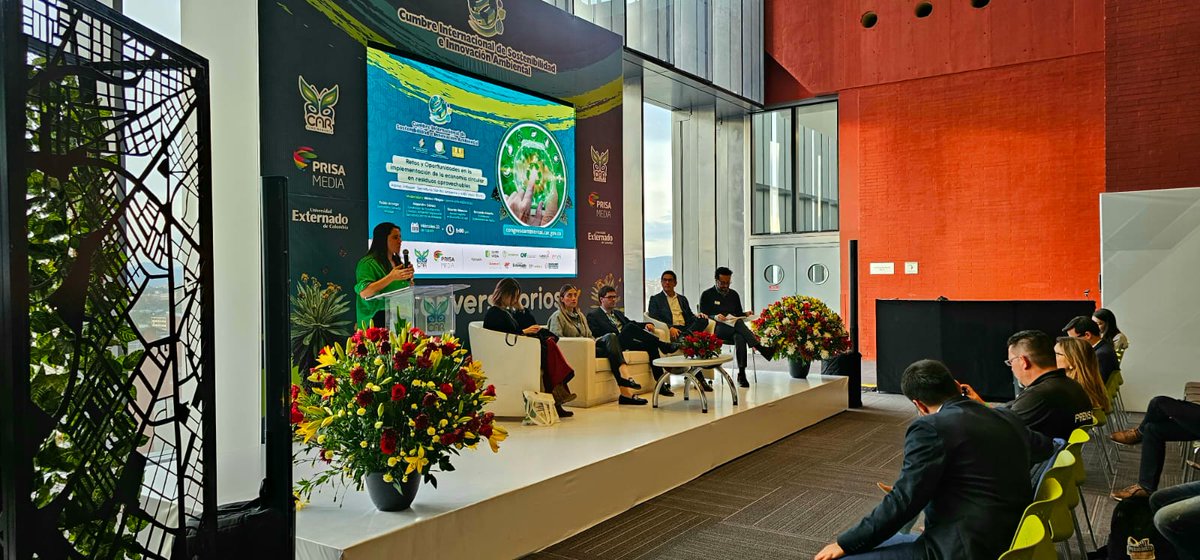 vcircularANDI's tweet photo. Continuamos comprometidos en seguir participando de estos espacios que enriquecen las discusiones para la toma de decisiones que fomenten la economía circular.  #Vision3030 https://t.co/VQCocasVmT