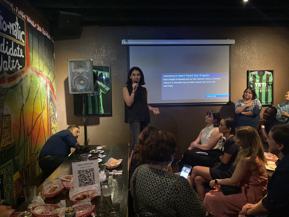 Packed house tonight to hear from @texasdemocrats new Executive Director @MAAlcala alongside @GinaOrtizJones, @GinaForAustin, and @Ana_Ramon89.