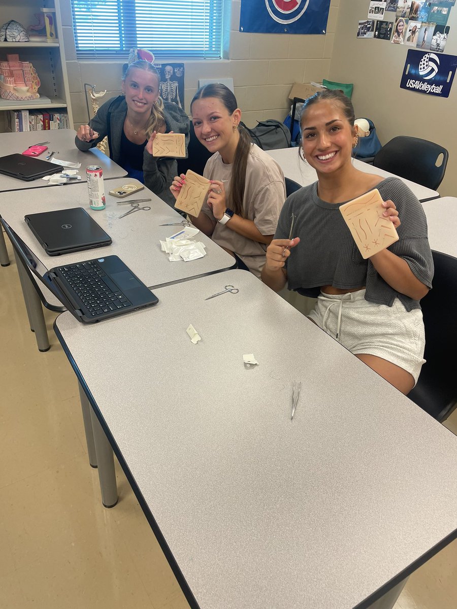 MPSHSA's tweet image. HSA Juniors excelling at suturing lacerations!