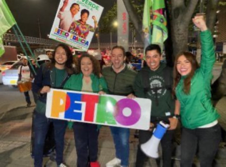 ¿Votaría por los integrantes del partido verde?

🔁 NO
❤️ SI

💬 Comenta 👇