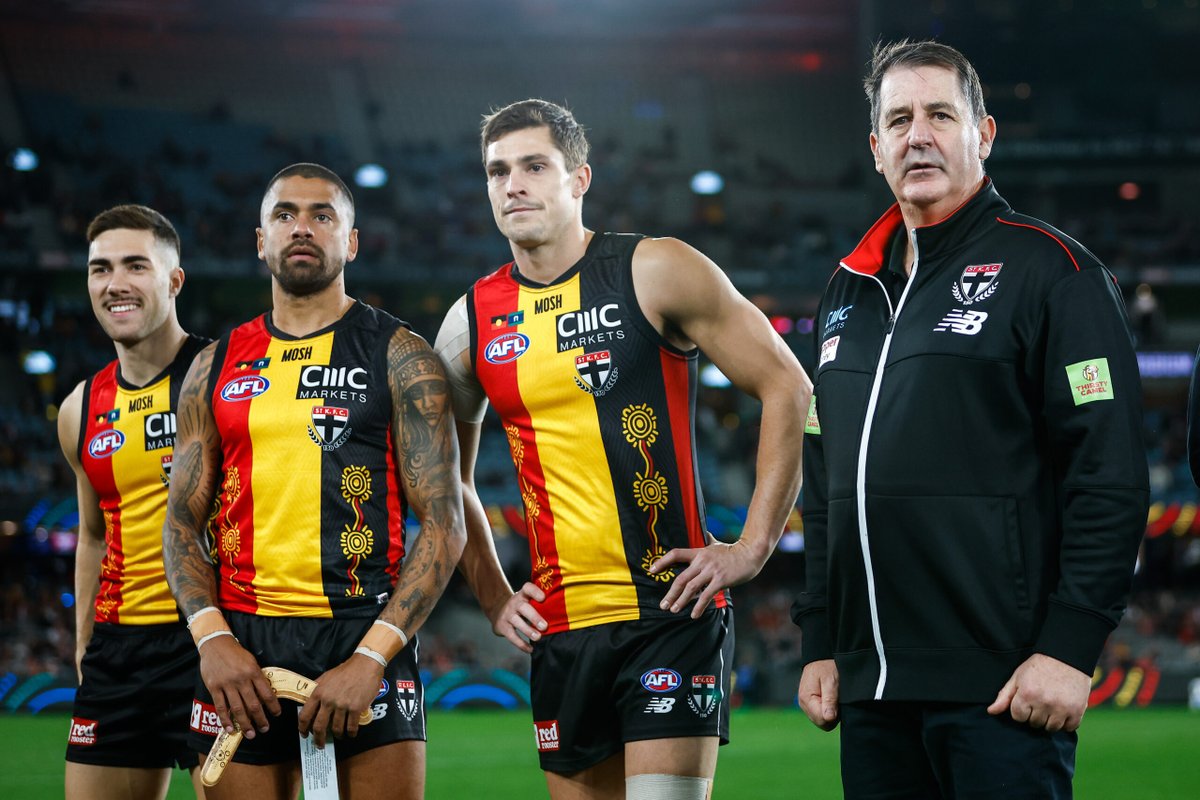 📊 | Should <a href="/stkildafc/">St Kilda FC</a> be allowed to play a home final at Marvel Stadium should they earn the right to host one? 🤔

The Saints have played just two games at the MCG in 2023.

📝 MORE: afl.sportsmatemobile.com/news/117694

#FootyLive | #AFL