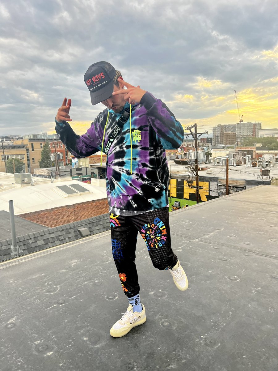 GRiZ 🌈 tweet media