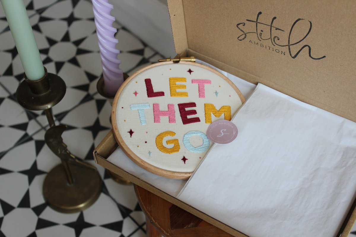 so happy with how these shots turned out - I feel like they really capture the love I put into creating everything 💗