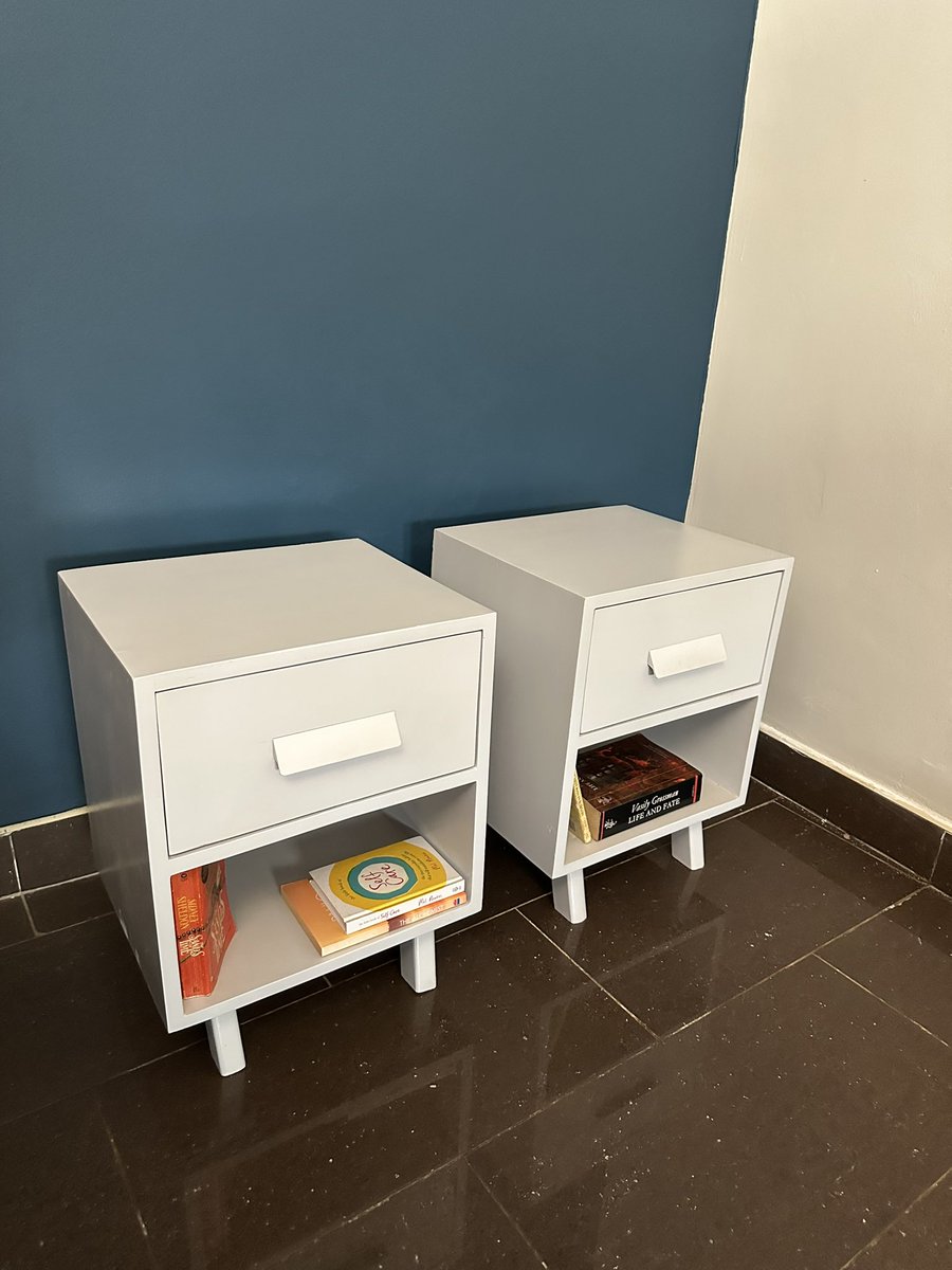 RyleInteriors's tweet photo. Give your bed the compliment it deserves with our wide range of modern bedside tables. Beautifully crafted to meet your needs. Call or Watsapp us on 0788266593 https://t.co/t65FRTtheO