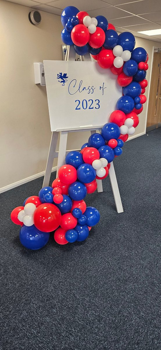 Careersmrus1's tweet photo. Ready for those GCSE results in the Garner lecture theatre. @training_ssg here to support you as well as the 6th form team.
#ssgtraining
#GCSEResults #resultsday2023
@apprenticeships https://t.co/tfG06nDBOx
