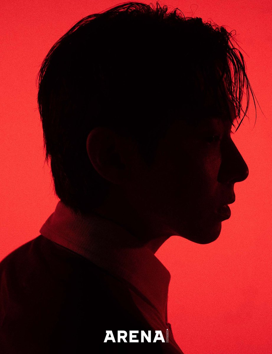 TVXQ's tweet photo. 뮤지션 유노윤호의 진솔한 면모를 담은 화보 및 인터뷰 <아레나> 9월호에서 만나보세요🎪✨

#유노윤호 #UKNOW
#동방신기 #TVXQ! #東方神起
#VujaDe #뷰자데
#Reality_Show #리얼리티쇼 
#아레나코리아 #ARENAKOREA https://t.co/3ZQaeFlrSC