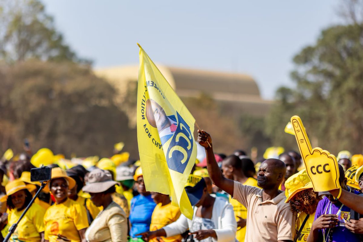 Cde_Ostallos's tweet image. For the first time in the history of the democratic politics in Chitiguzwa we have won 25 out 25 council seats! Isukile, let’s go!