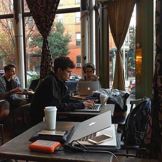 pilatesgirly's tweet photo. study, workout, hydrate, skincare, documentaries, podcasts, books, moodboards, classical music, online shopping and coffees to go https://t.co/mJGltipCyR