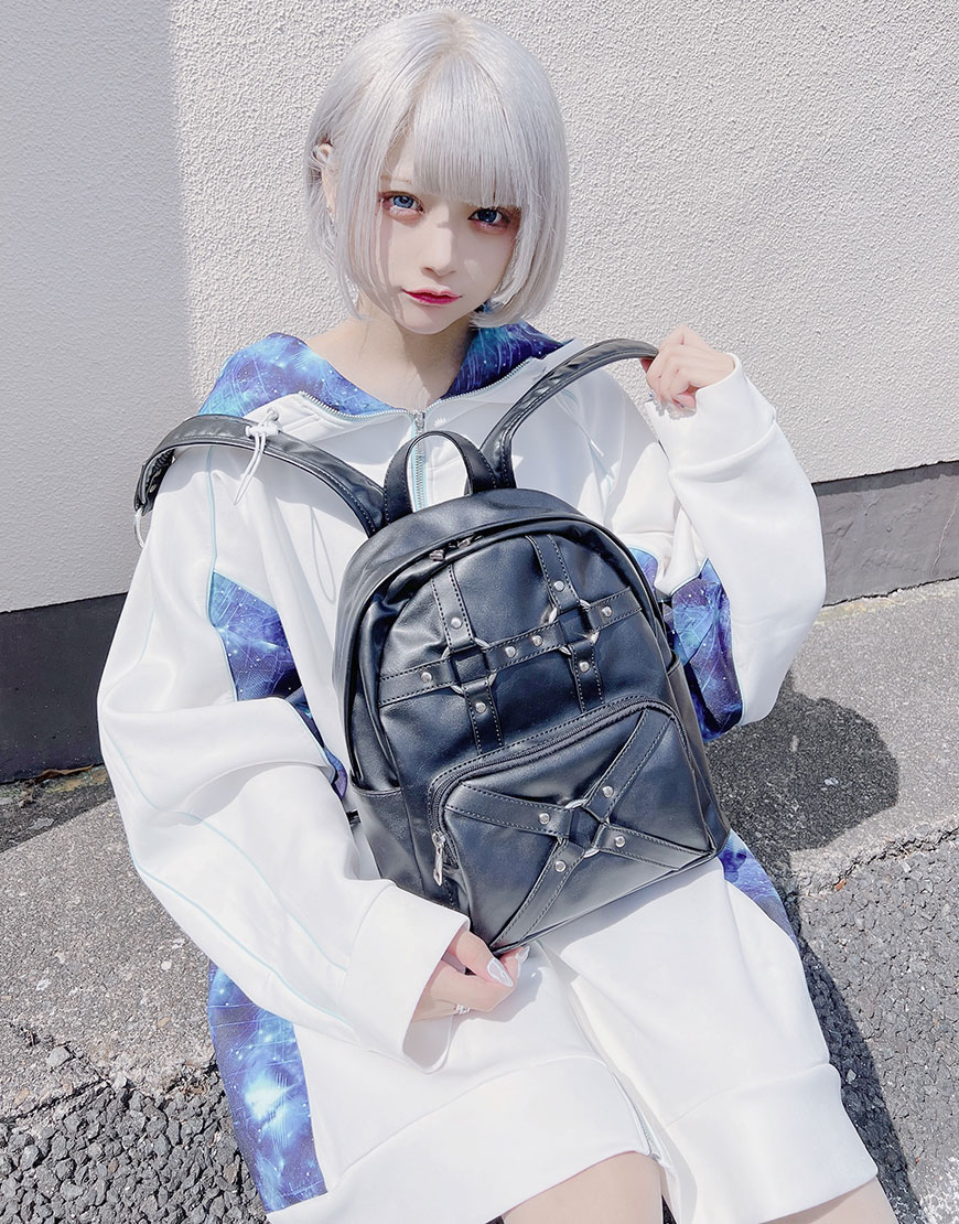 ililil_jp's tweet photo. ＼プレゼントキャンペーン🎁／

変身!!しないよぉベルト
＆
地雷ちゃんは～ねすリュック
を各色1名様ずつの計3名様にプレゼント✨

※商品は選べません。

🩵応募方法
①@ililil_jpをフォロー 
②この投稿をリツイート
※応募規約は画像4枚目参照

🩵応募締切
8月31日(木)正午

#ililil 
#イルイルイル https://t.co/bL4mV4uKcQ