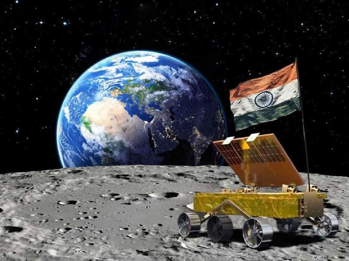 Moneymintfm's tweet photo. India's Chandrayaan-3 craft lands at the moon's southern pole, joining four nations in this accomplishment. The mission investigates potential frozen resources, with the Vikram lander and Pragyan rover, enhancing India's space prowess. https://t.co/nHt86dSLn8