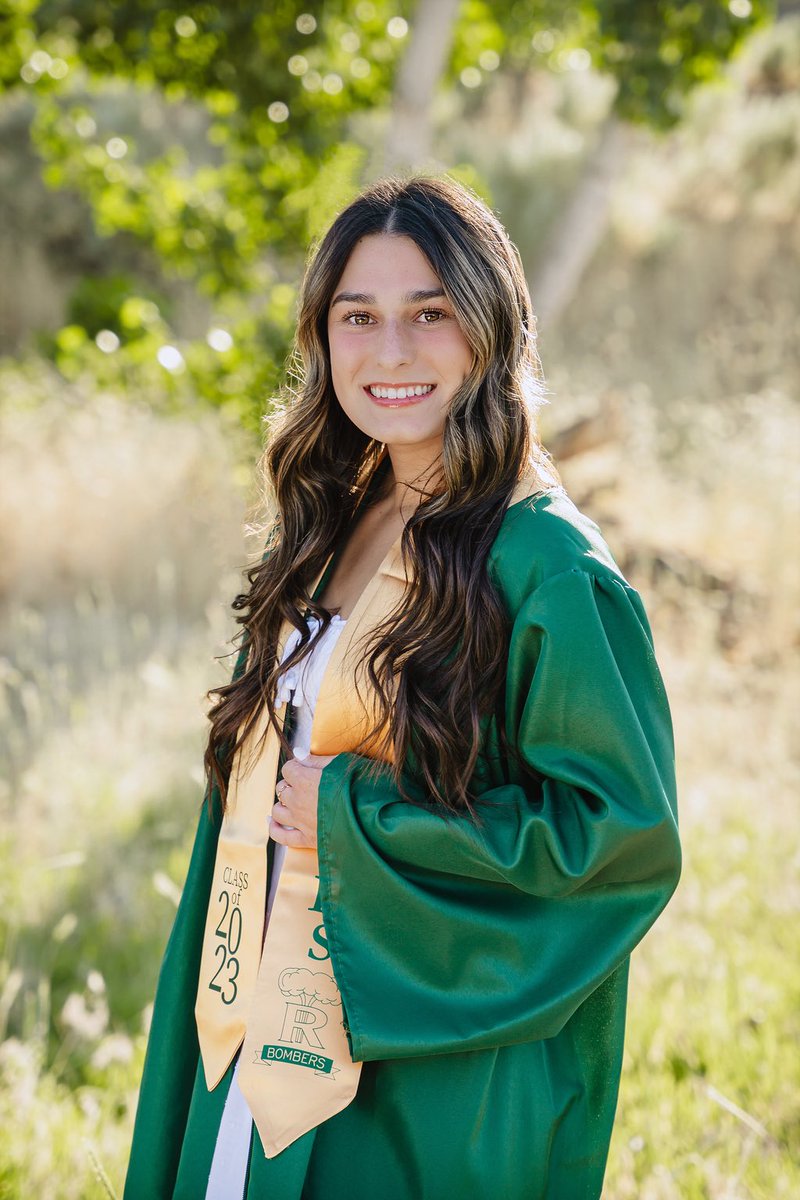 Had to share on here!! Cap N’ Gown 2023🎓📸🪩

#capngown #seniorphotos #classof2023 #classof2024