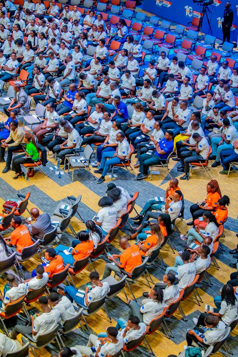 Fabien27482484's tweet photo. I'm very flabbergasted #Ntibikwikye to be chosen , to represent a large numbers of Youth in various area & in front of honor guest various leaders and stakeholders you start chatting, calling you frnds.....#whyThis?.it's ashame. https://t.co/kcvRNvUPzw