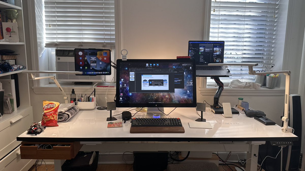 💥 Joe Castagna 💥 tweet media