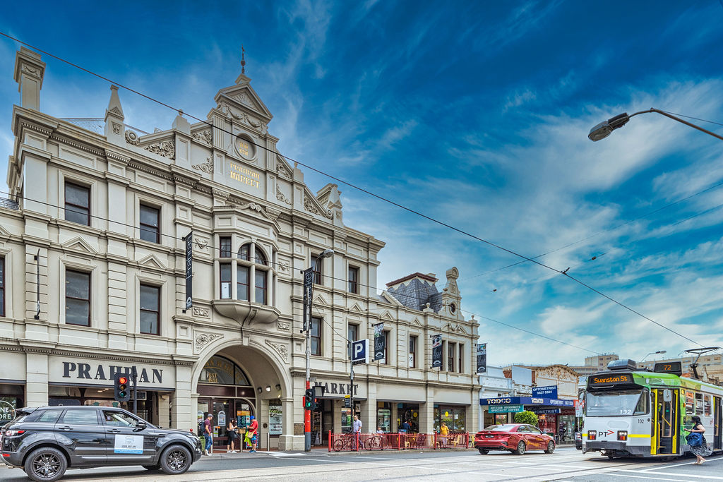 📣Our Market is getting a facelift! From Monday 28th August 2023, remediation of the facade and roof will start so, Commercial Road may look a little different. Read more: prahranmarket.com.au/visit-us/resto…