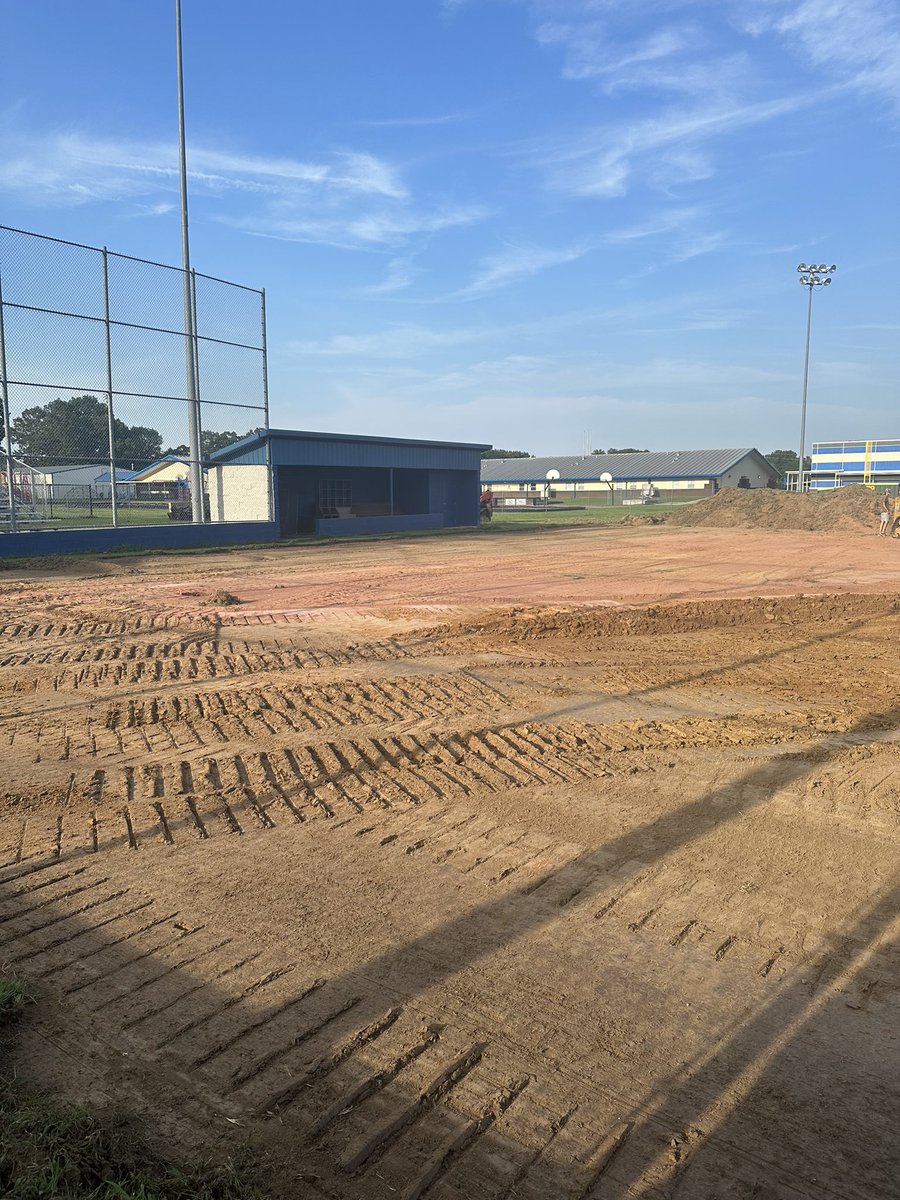 Billy Dawson (@coachbdawson) on Twitter photo <a href="/BrierAthletics/">Greenbrier Athletics</a> softball and baseball getting a facelift for the Panthers!! Jr football field is complete!! <a href="/GeoSurfaces/">GeoSurfaces</a> <a href="/BrierAthletics/">Greenbrier Athletics</a> softball and baseball getting a facelift for the Panthers!! Jr football field is complete!! <a href="/GeoSurfaces/">GeoSurfaces</a>