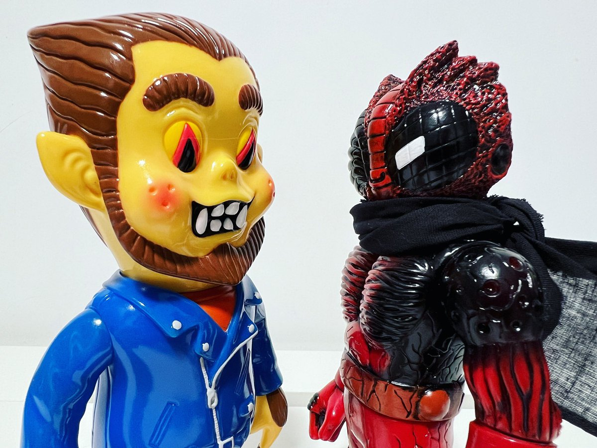 jtxtoys's tweet photo. 🐺🆚⚫️🔴⚔️
#realxhead #realhead #rxh
#真頭玩具 #真頭不滅 #リアルヘッド
#カオスマン2号 #デッドプール #deadpool
#headlockstudioのお仕事 #headlockstudio #knuckle331 #knuckle2002 #littlechopdesign
#wolfteeth https://t.co/wXt7sjJs9y