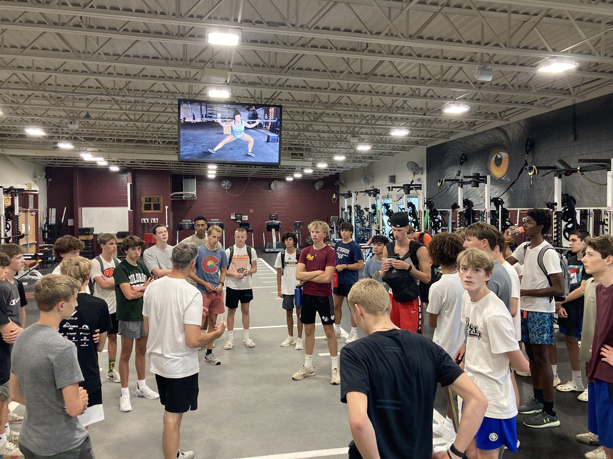 rmhsbasketball's tweet photo. Commitment is a Pack Principle of The Lobo Way. Our boys getting back to work with @Lobostrong this week! https://t.co/NzoLJOotPZ