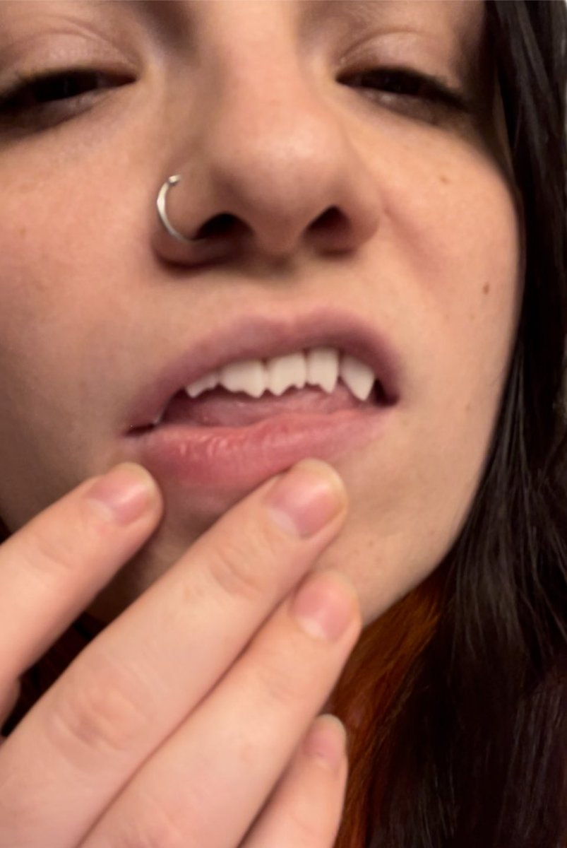 Moonshiftmnstrs's tweet photo. Happy #werewolfwednesday I hope your teeth grow in well this time next week during the full blue moon. 
🌕🩵🐺
#werewolfgirl #shebeast https://t.co/O3kMH3I7VG