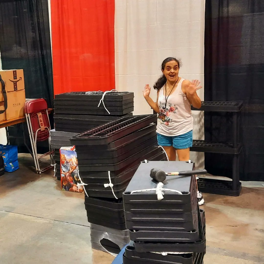 can_geek's tweet photo. It's been a long and busy day, but here's some pictures we took as we set up the CanGeek #Games and #Collectibles booth for FAN EXPO Canada 2023.

Remember to swing by and see us this weekend at #booth1107 🙂

#boardgames #videogames #toys #actionfigures #funkopops #fanexpocanada https://t.co/TFN3XU7dgz