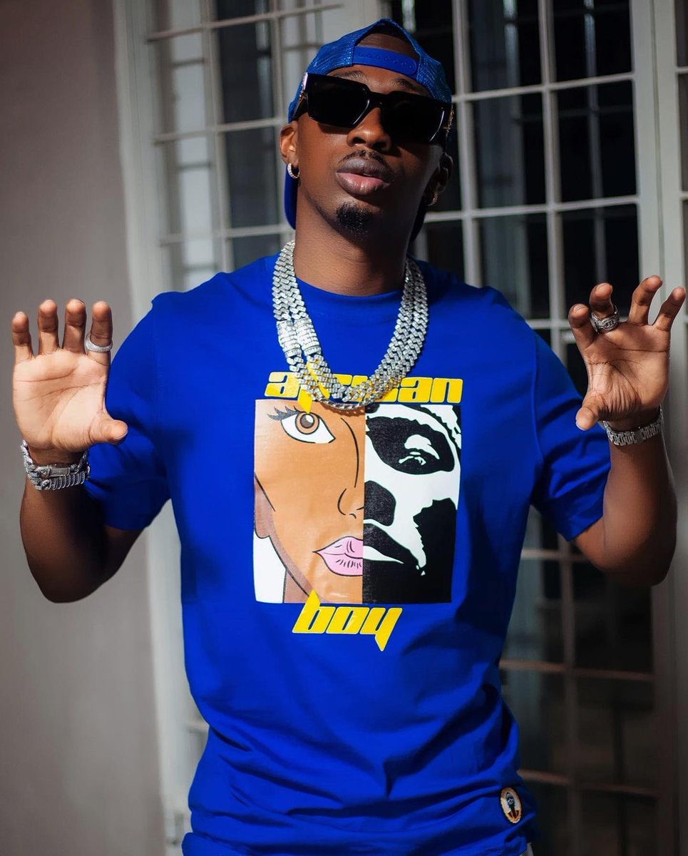 #NP: Enjoy - <a href="/Official_JUX/">JUMA JUX</a> ft <a href="/diamondplatnumz/">SIMBA..!🦁</a> <a href="/ItsMainaKageni/">Maina Kageni</a> 
#MainaAndKingangi