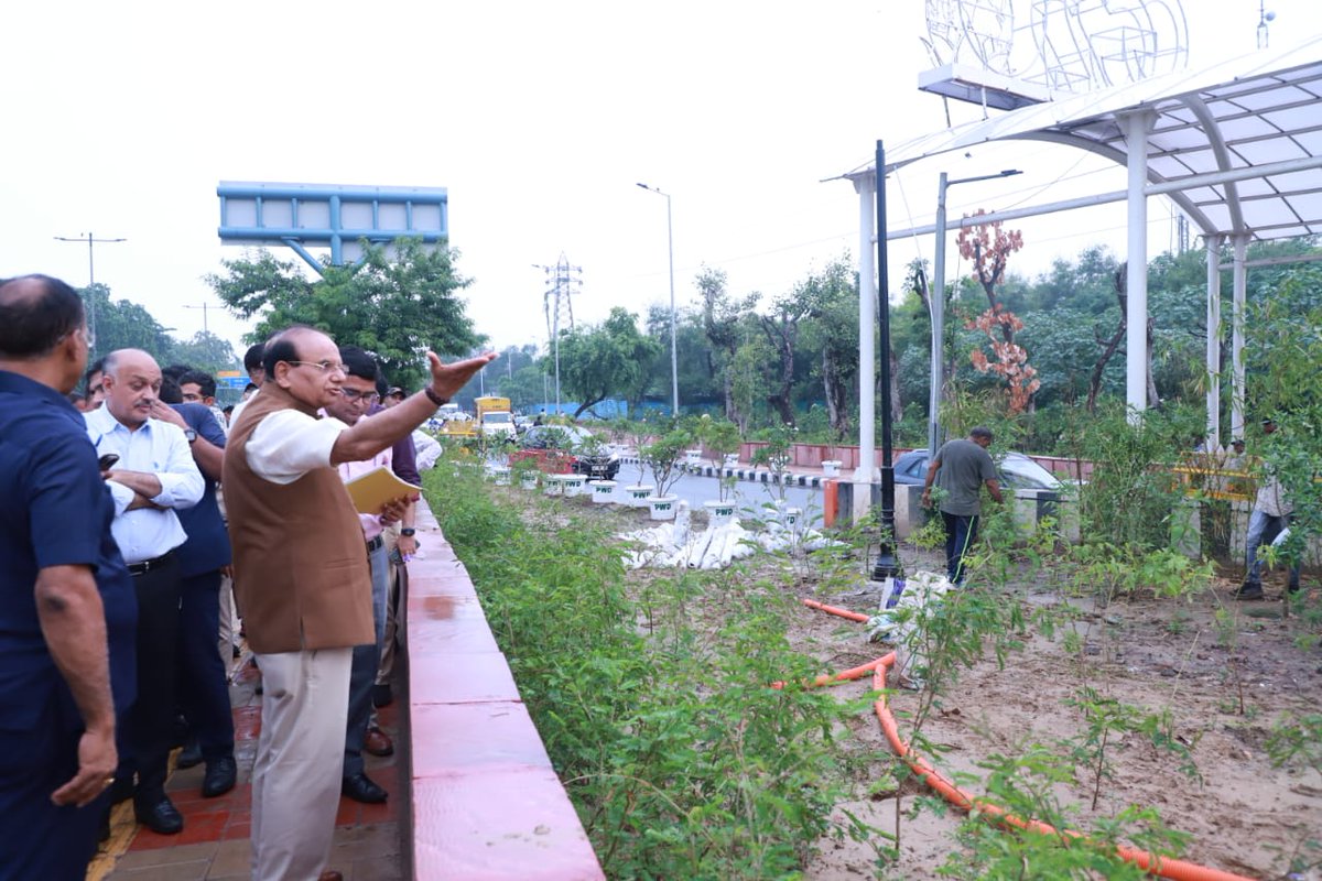 LG Delhi tweet media