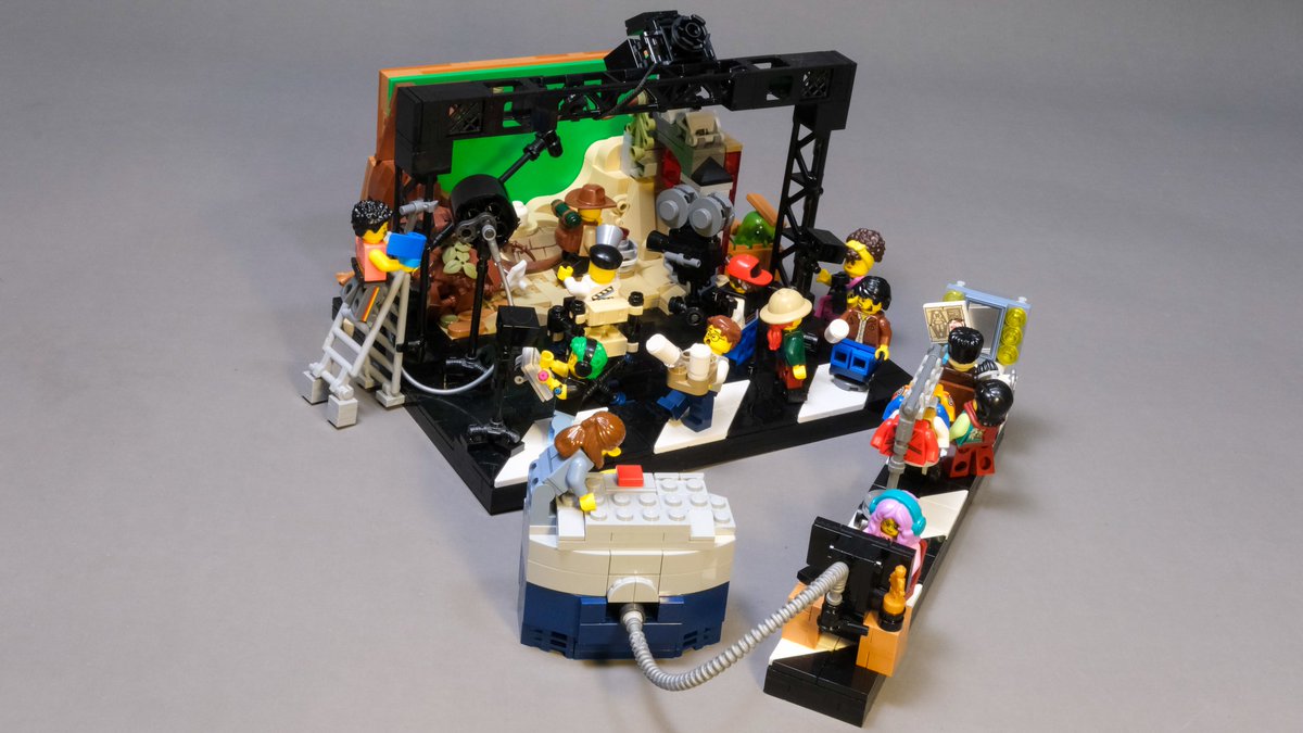 ProbablyAThing's tweet image. No way. Guess who's model just got selected to go on display at the LEGO House in Denmark! This is such a big honor @LEGOIdeas! Please go vote for it now in the fan vote if you get the chance! #LegoIdeas 
ideas.lego.com/challenges/e84…